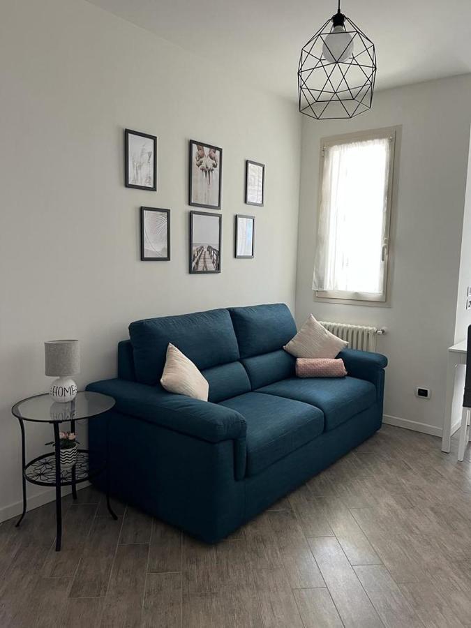 Hogar Mami Lägenhet Rimini Exteriör bild